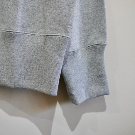 serve emb. crew sweat grey
