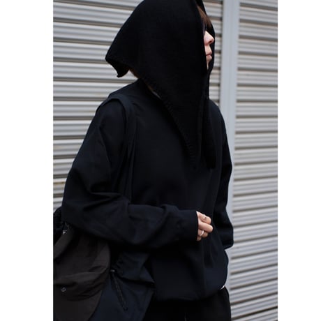 logo mark emb. crew neck sweat Black