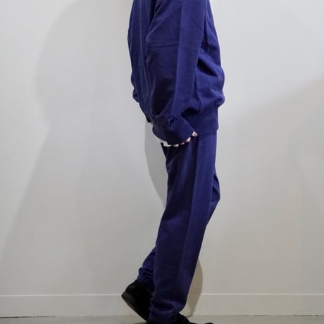 serve emb. sweat pant navy