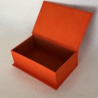 財布ベッド。【 赤 】