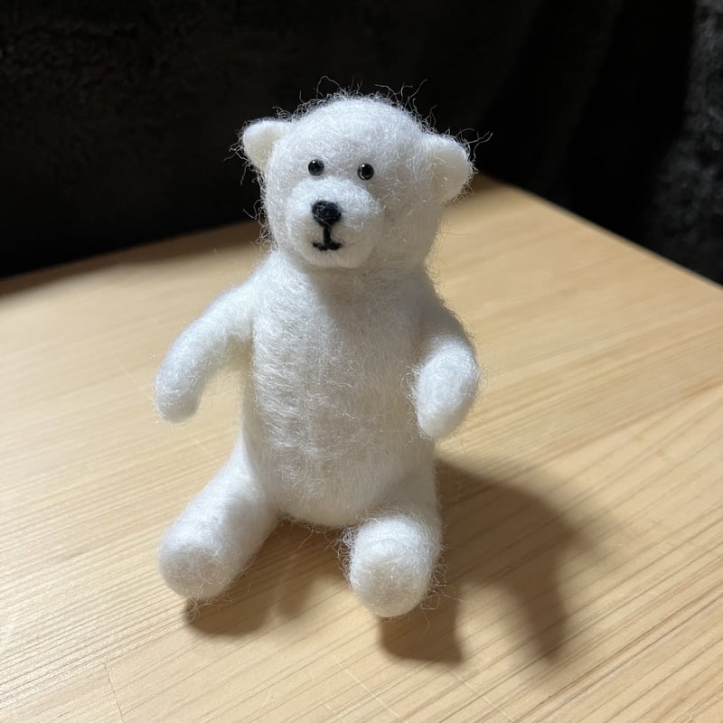 羊毛フェルト クマのキャラクター 羊毛フェルト クマのキャラクター