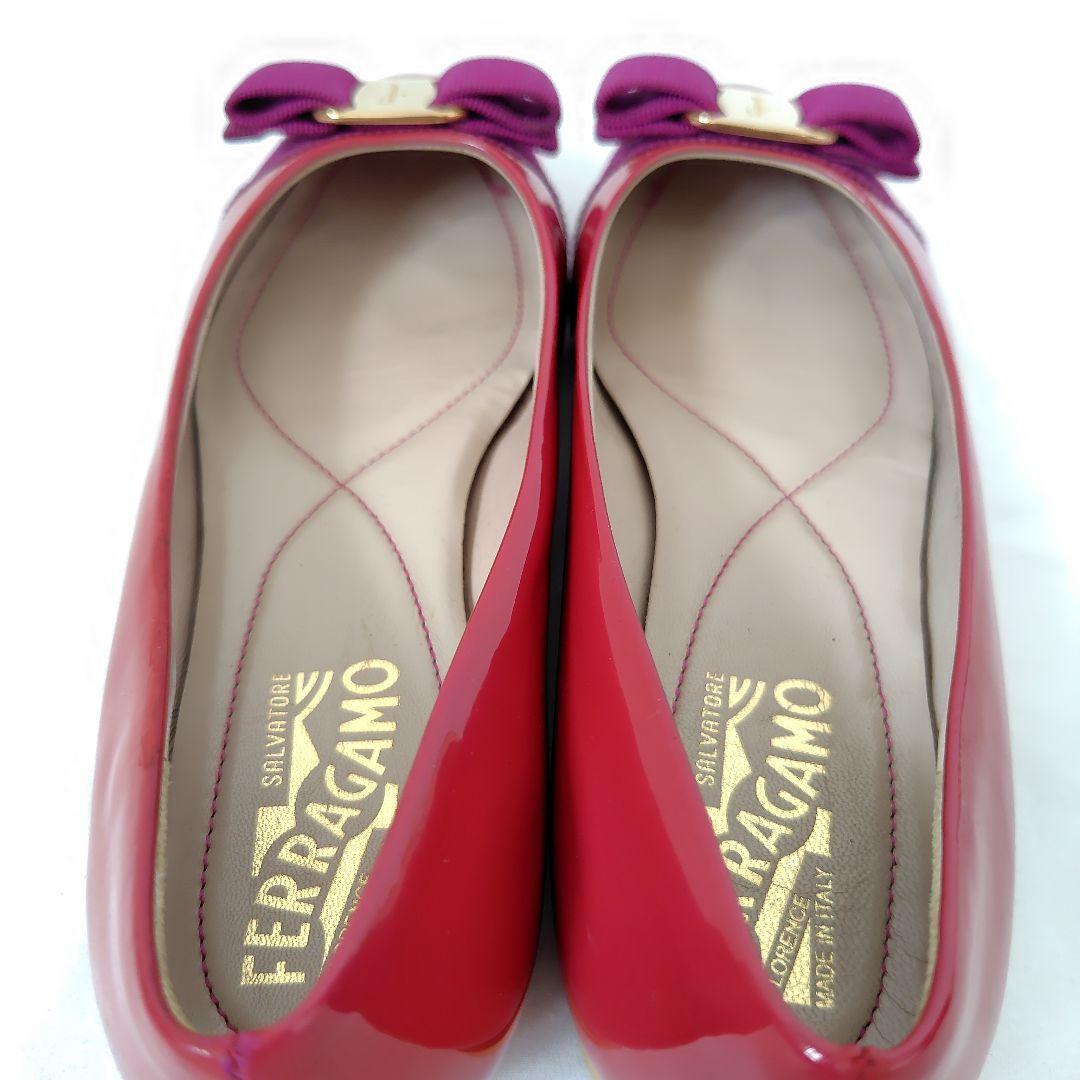 Ferragamo【フェラガモ】ヴァラ フラットシューズ ヴァリナ パンプス