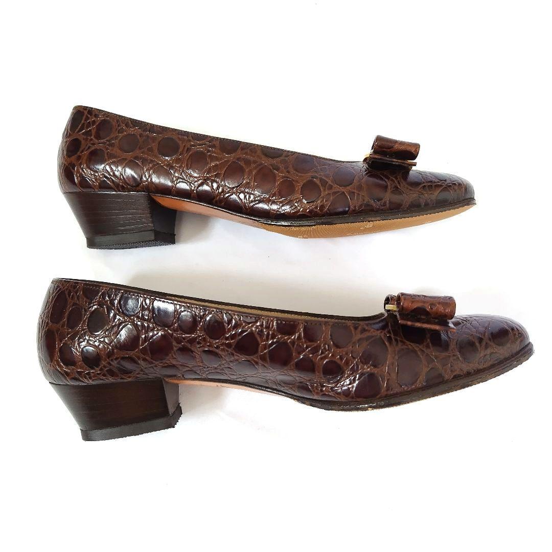 極美品】Ferragamo ヴァラパンプスブラック24cmクロコ型押