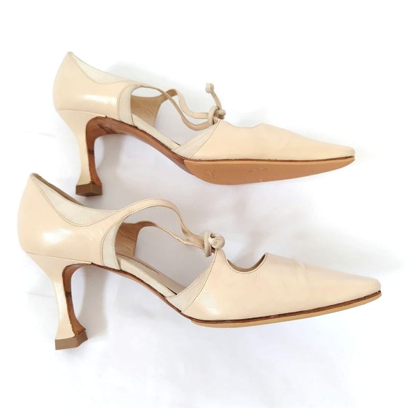 良品❤箱付き☆MANOLO BLAHNIK【マノロブラニク】アレンジ◎ パンプス