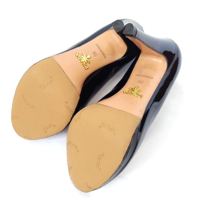 良品❤PRADA【プラダ】エナメル ピープトゥパンプス 黒