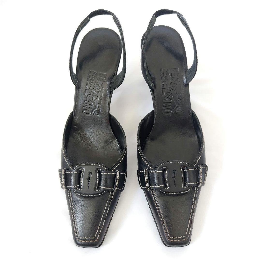 美品❤フェラガモ【Ferragamo】ヴァラプレート バックストラップ 美品❤フェラガモ【Ferragamo】ヴァラプレート バックストラップ