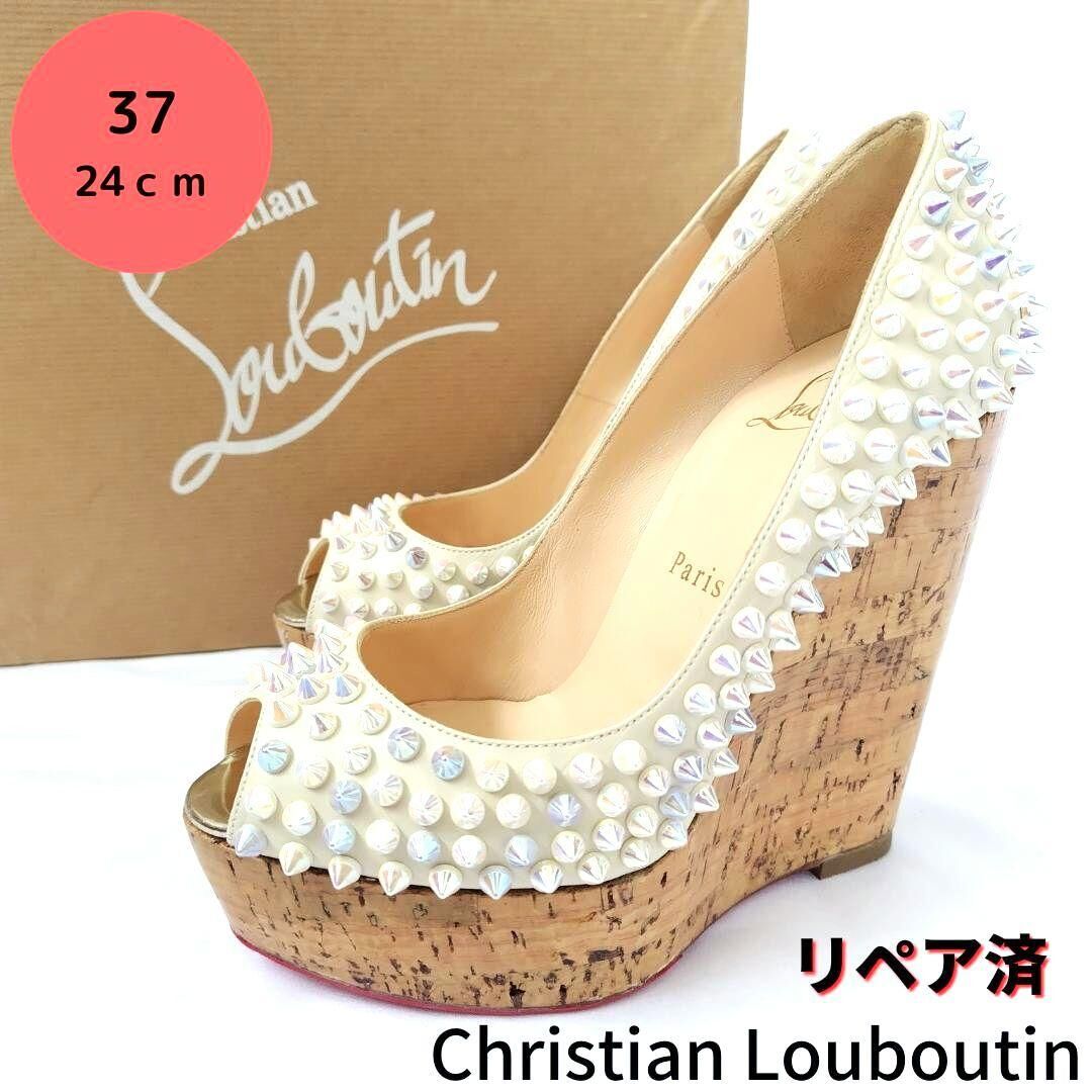 ChristianLouboutin クリスチャンルブタン　オーロラスタッズ