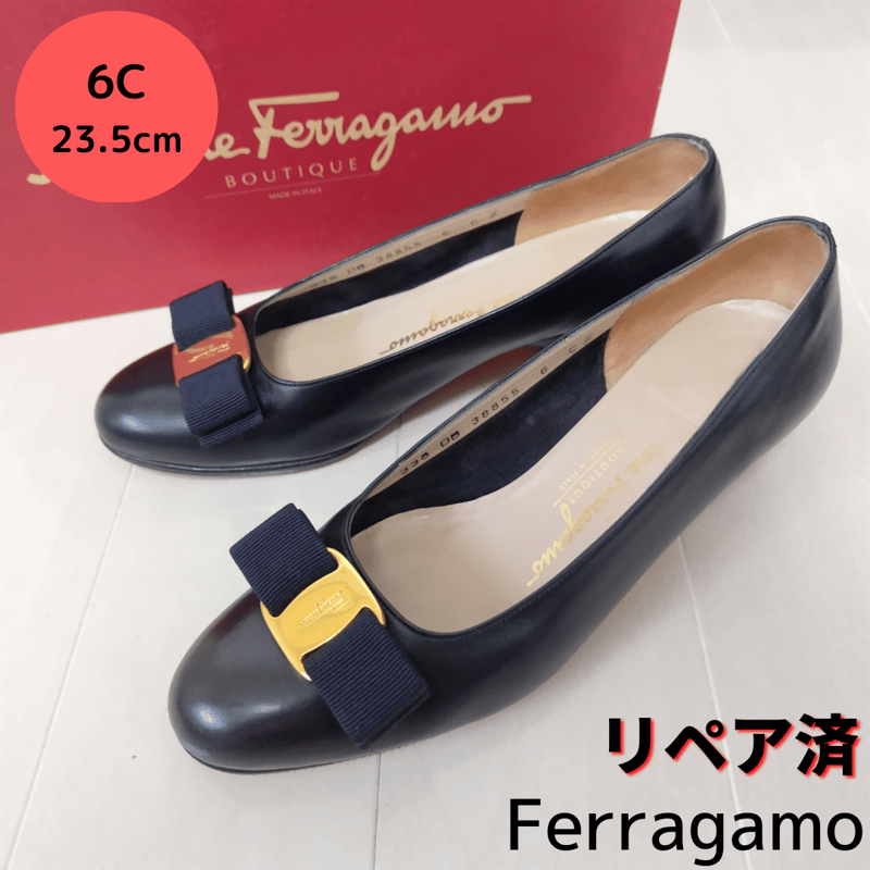 美品！【ferragamo 大胆 フェラガモ】ヴァラ パンプス ネイビー 紺