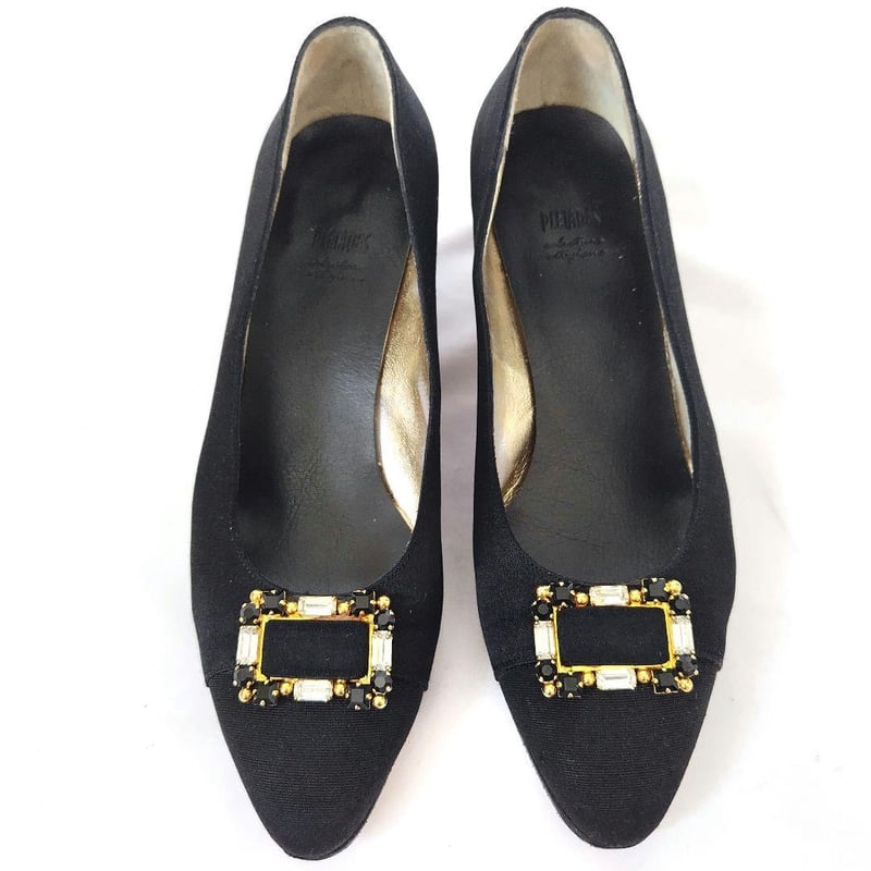 中敷き新品!フェラガモ【Ferragamo】サテン ブラック パンプス 中敷き新品!フェラガモ【Ferragamo】サテン ブラック パンプス