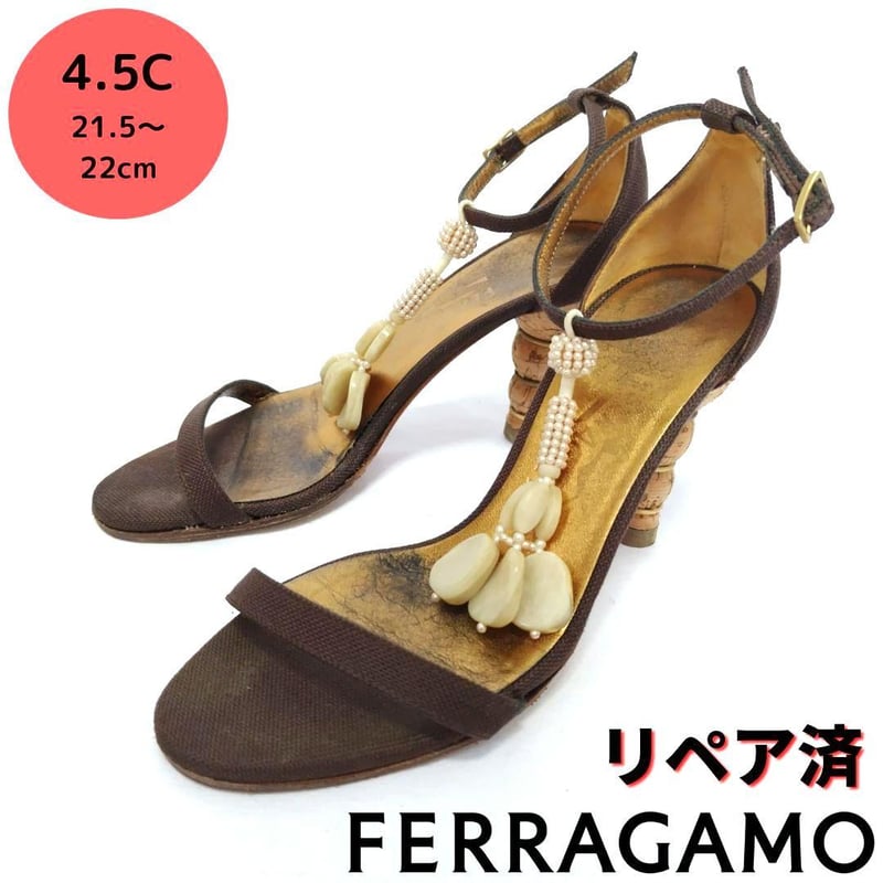 フェラガモ【Ferragamo】揺れるアクセサリー♡パール サンダル フェラガモ【Ferragamo】揺れるアクセサリー♡パール サンダル