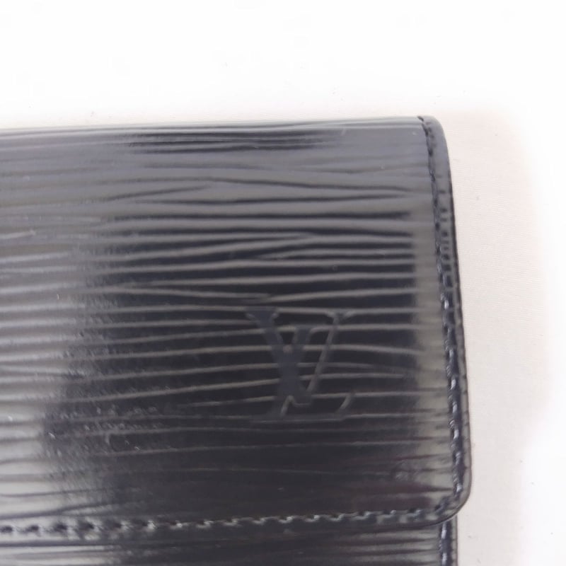 美品 LOUIS VUITTON【ルイヴィトン】エピ 6連キーケース 黒 | re2rinri 美品 LOUIS VUITTON【ルイヴィトン】エピ 6連キーケース 黒 | re2rinri