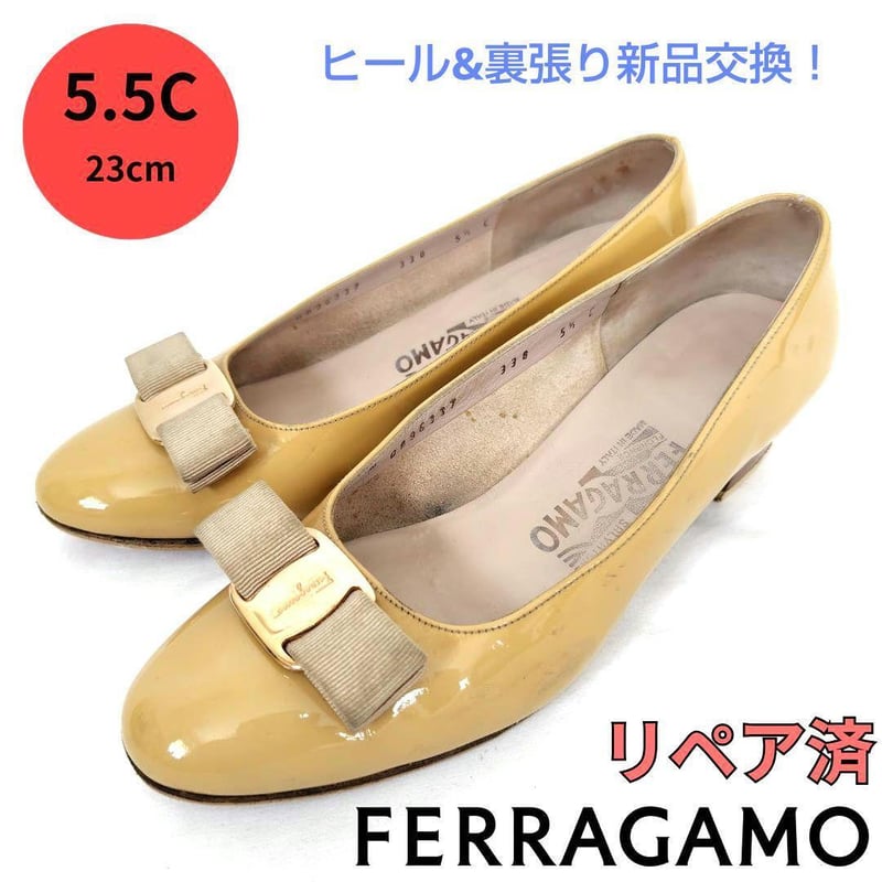 フェラガモ【Ferragamo】ヴァラ エナメル パンプス ベージュ