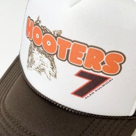 Trucker Hat USA Hooters Brown