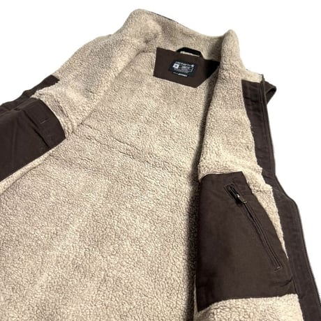 Carhartt USA Loose Fit Washed Duck Sherpa-Lined Mock-Neck Vest Dark Brown