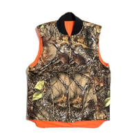 World Famous Sports Real Tree Reversible Vest Burly Camo Tan