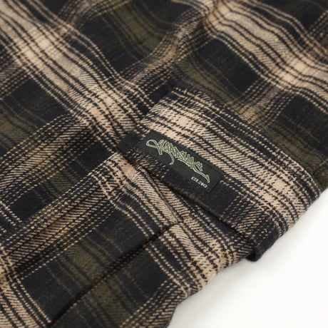 YARDSALE Shoreline Plaid Shorts - Brown