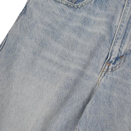 Levi's 470 Baggy Shorts - Sunrise Morning 0002