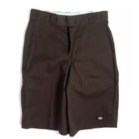 Dickies 42283 Loose Fit Multi-Use Pocket Work Short - Dark Brown