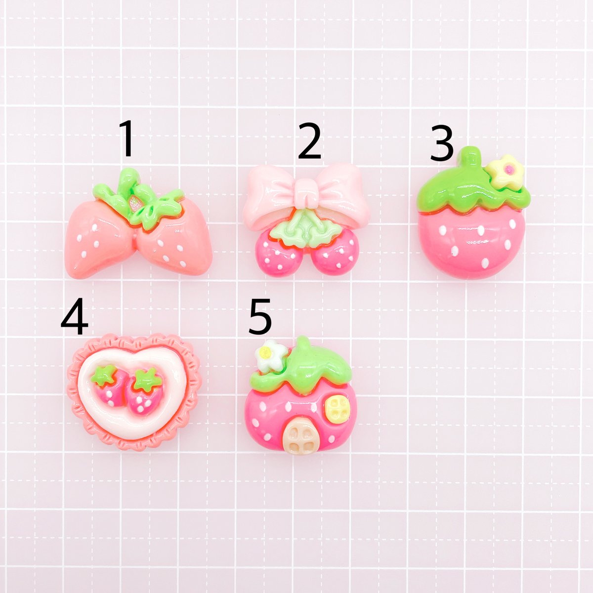 No．937 いちご 家 デコパーツ | DECOPARTS SHOP はぴいちご