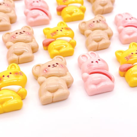 Ｎｏ．900   くま   うさぎ  ねこ  振り向き  デコパーツ