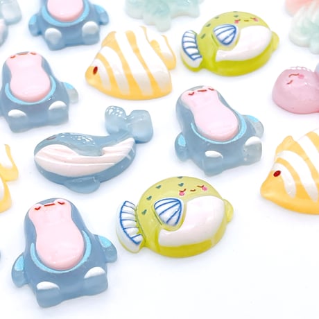 Ｎｏ．945   ペンギン  くじら  クラゲ   海   魚  デコパーツ