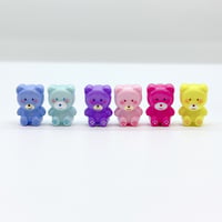 Ｎｏ．739  くま  穴あり  ビーズ  パーツ