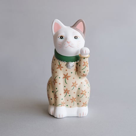 まねき猫「Cat in Beige Flower Pattern」(M)【嶽まいこ】