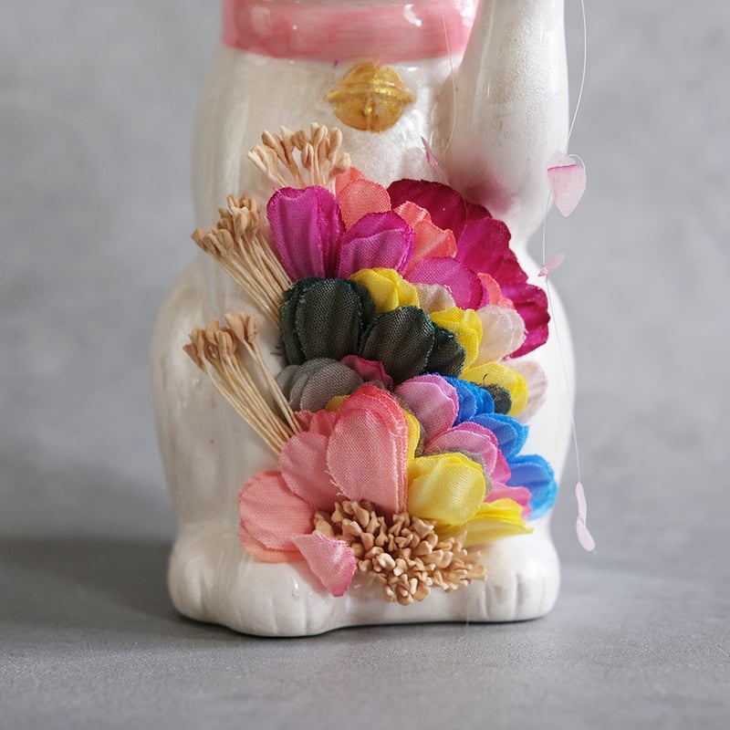 まねき猫作品「花咲猫 / はなさくねこ（銀）」（M）【MODERASeeK
