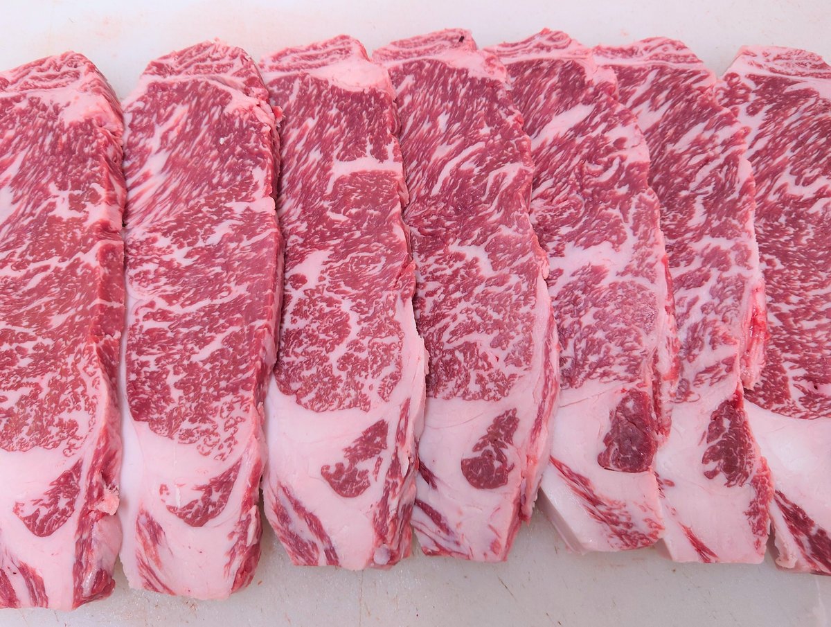 未来めむろ牛】(交雑牛)　牛サーロイン(ステーキ用)　200ｇ×3枚　肉の末廣の通販