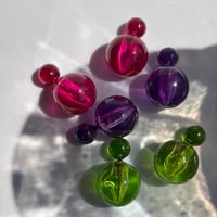 クリアカラーボールピアス