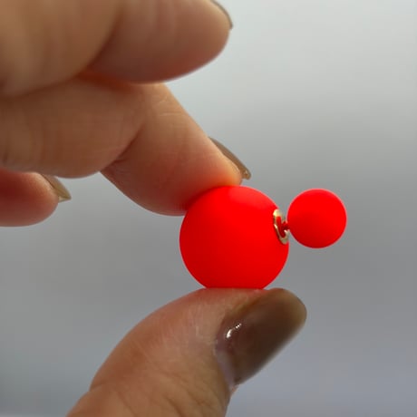 マットカラー　ボールピアス