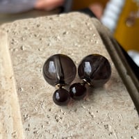 スモーキーブラック　ボールピアス