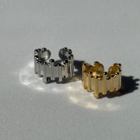 フリルライン　イヤーカフ