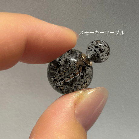 マーブルニュアンス　ボールピアス