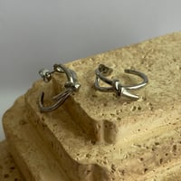 ノット　ピアス