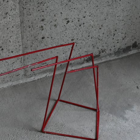 赤いオブジェ
