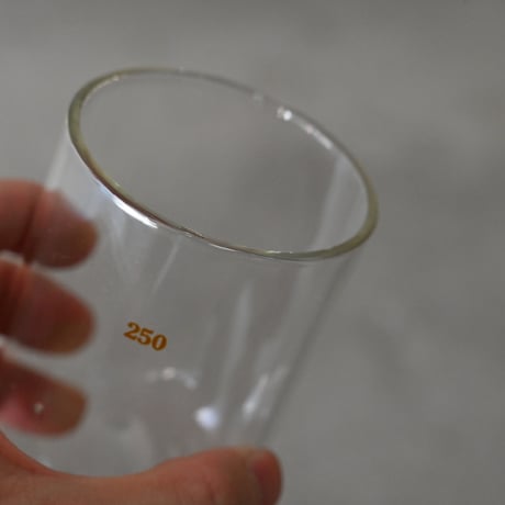 glass250