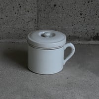 白磁容器