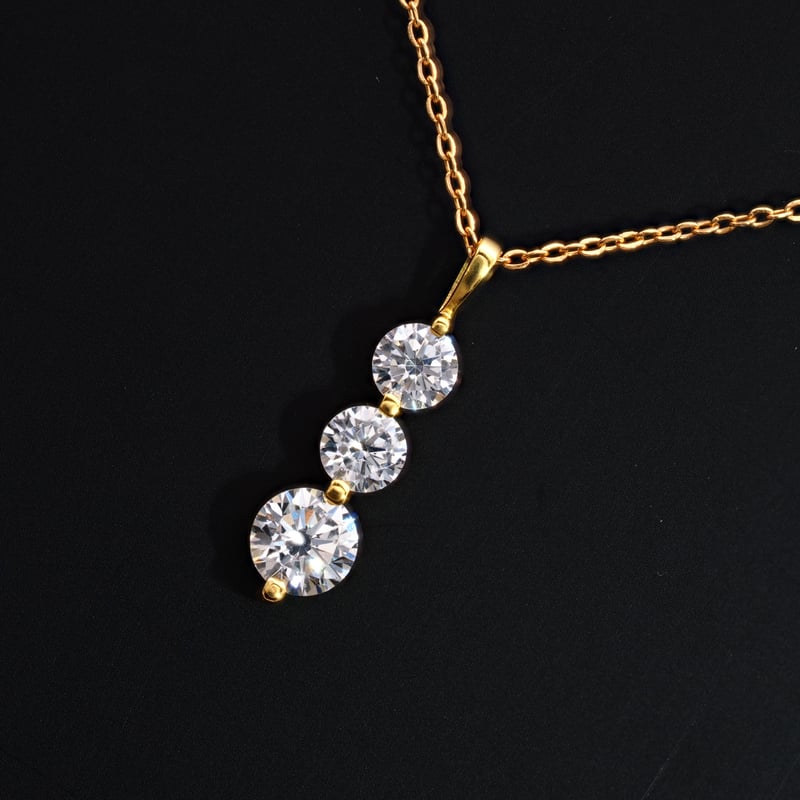 18K ダイヤモンド ネックレス トリロジー 3連 ペンダント 18金 YG