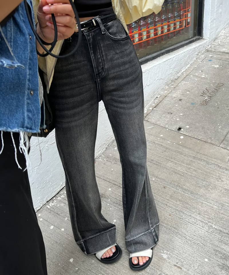 SAMSUNG - フレア出品 flare wild faded-denim pants / 2color LA3081 |