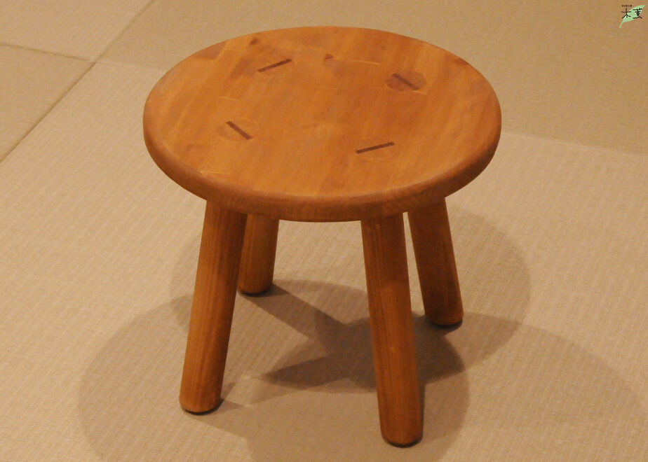 丸いヒノキスツール 高さ27cm | もっくんオンラインショップ