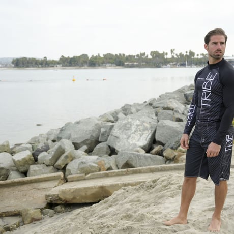 CIRCUIT RASHGUARD BLACK