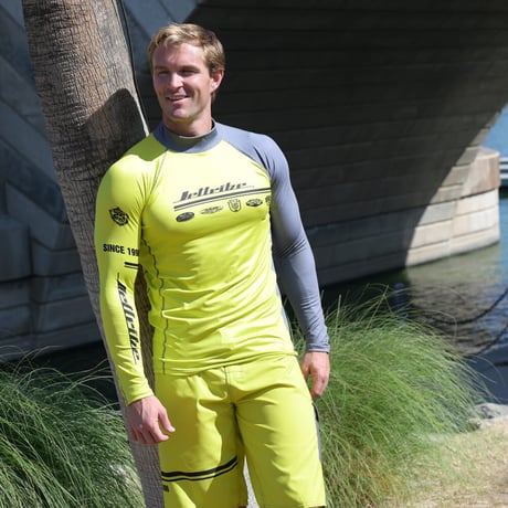 TEAM RIDER RASHGUARD  GREEN