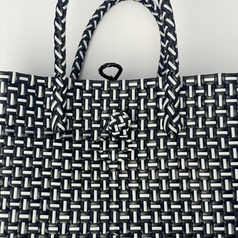 JARI BAG series_AYANA M–black×white【AYM2C-005】