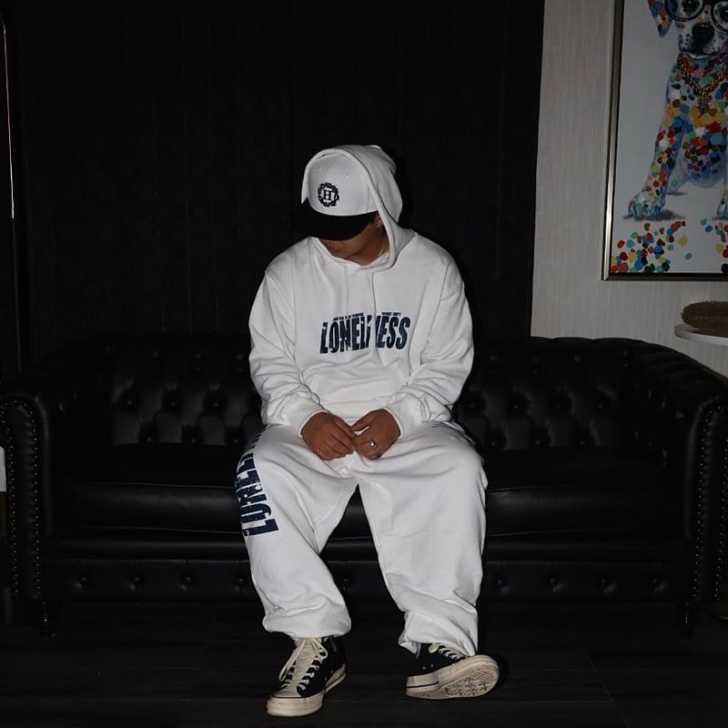 Loneliness setup (white) | HOMIES UNITY