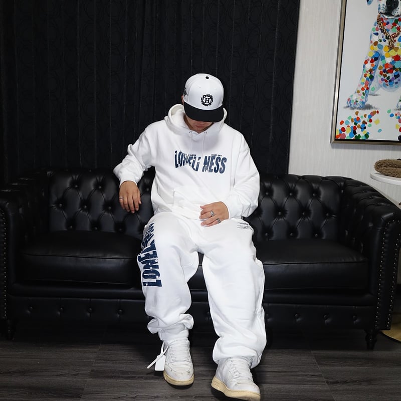 Loneliness setup (white) | HOMIES UNITY