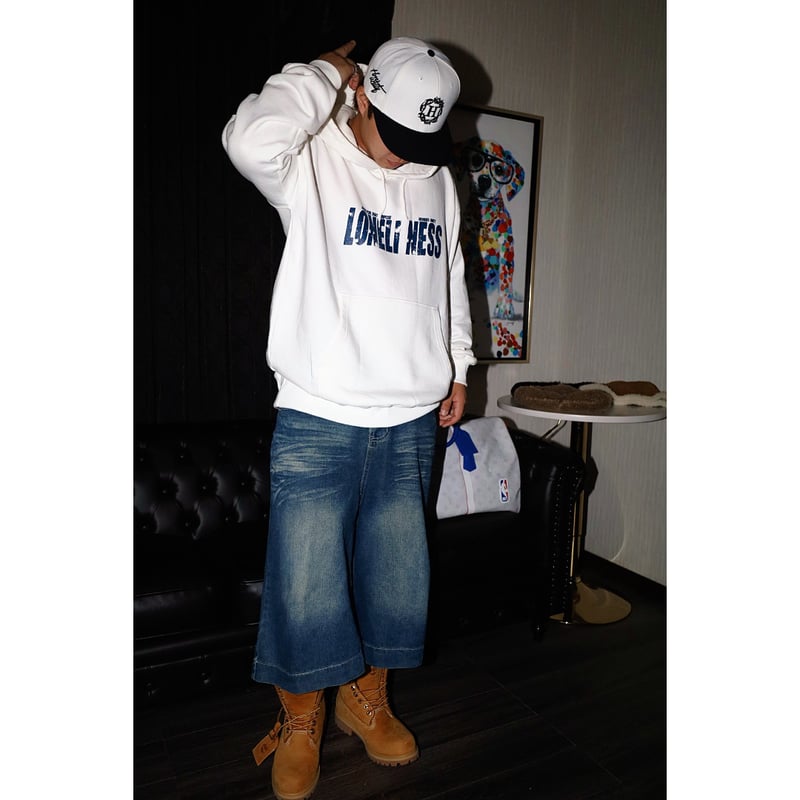 Loneliness setup (white) | HOMIES UNITY