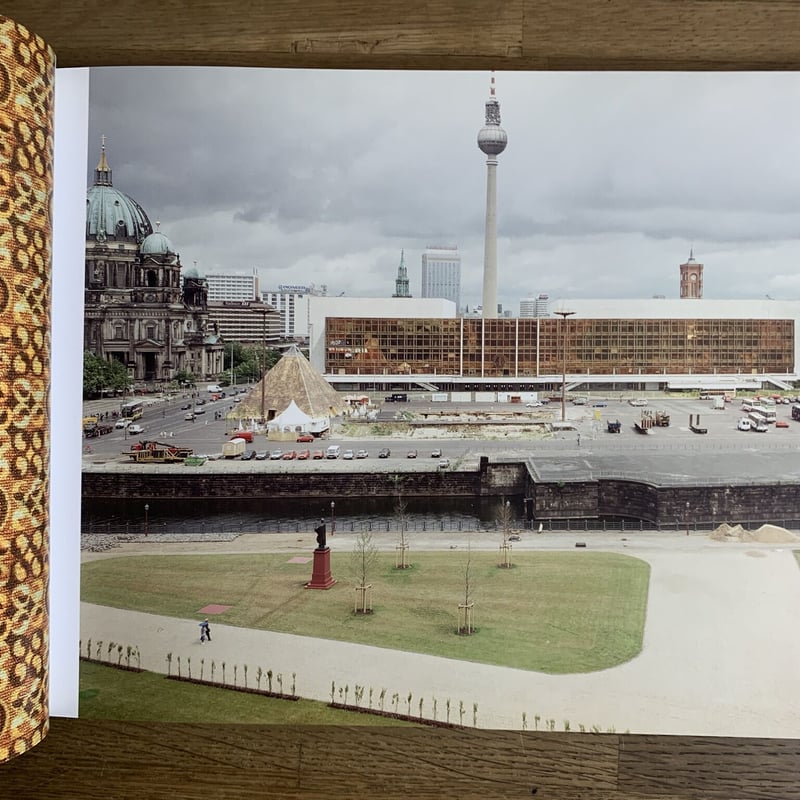 アート・デザイン・音楽 Palast Der Republik (1994-2010) Palast der Republik (1994-2010) / Christian v