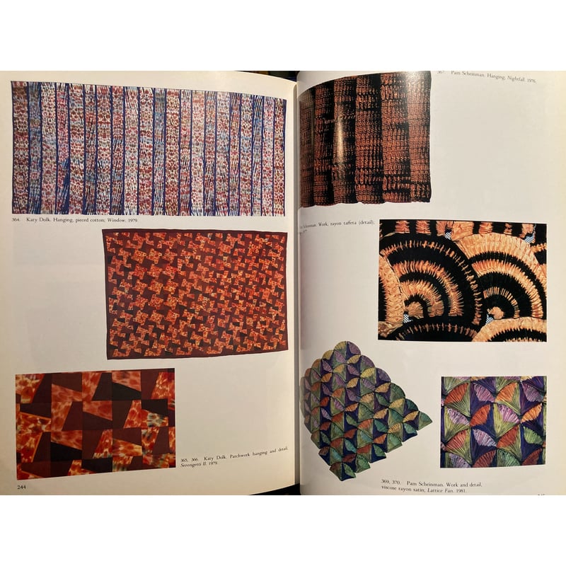 アート・デザイン・音楽 Shibori: The Inventive Art of Japanese Shibori: The Inventive Art of Japanese Shaped Resist Dyeing