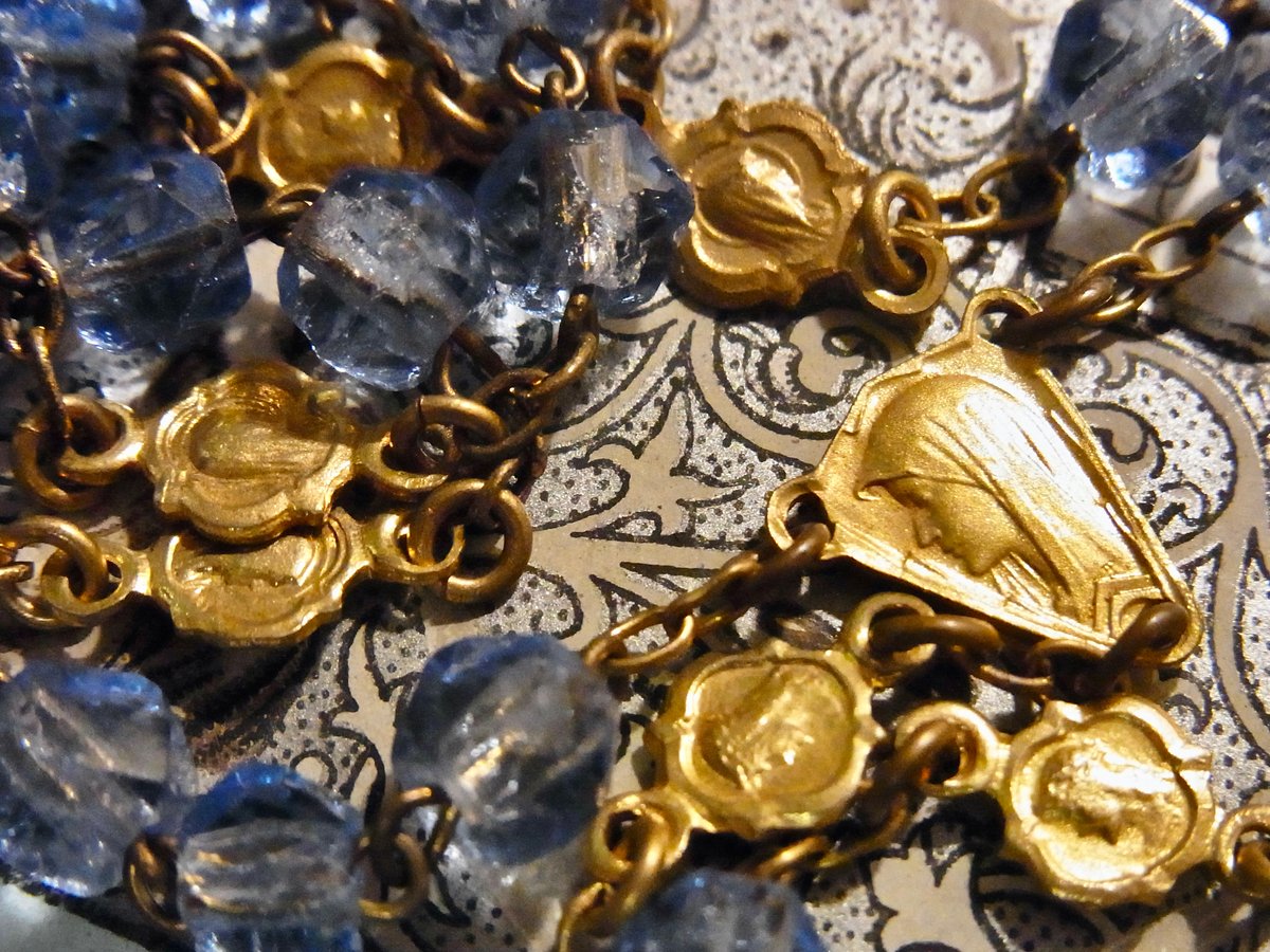 アンティーク ベルギーイタリア ブラウンマーブルガラス マリアとイエスのロザリオ フランス アンティーク 白×青 ガラス ロザリオ ルルドの泉 聖母